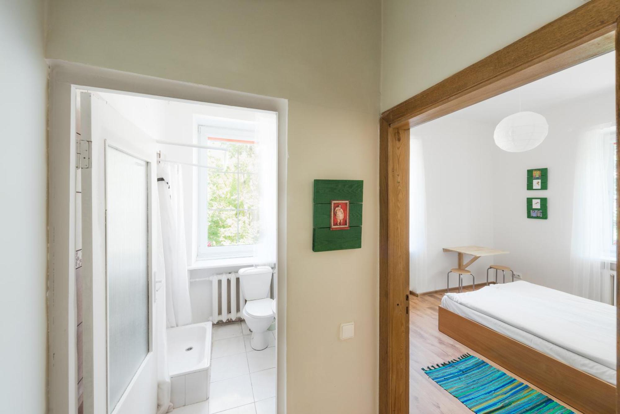 Downtown Forest Hostel & Camping Vilnius Room photo